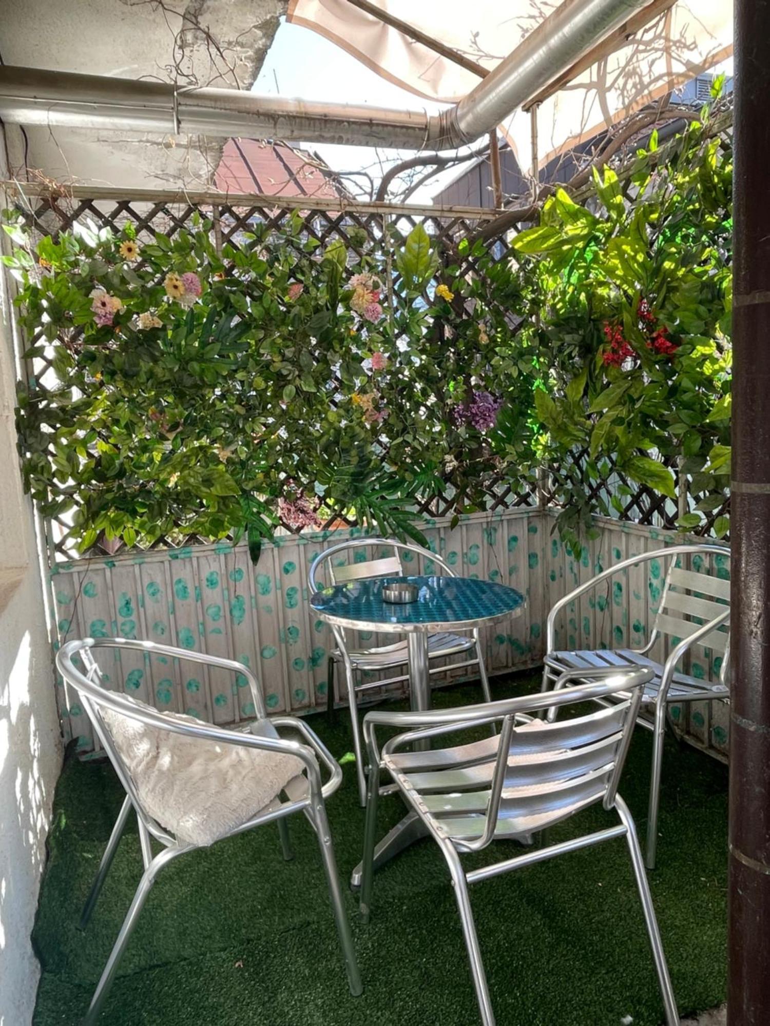 Bg Sunflower Apartment เบลเกรด ภายนอก รูปภาพ